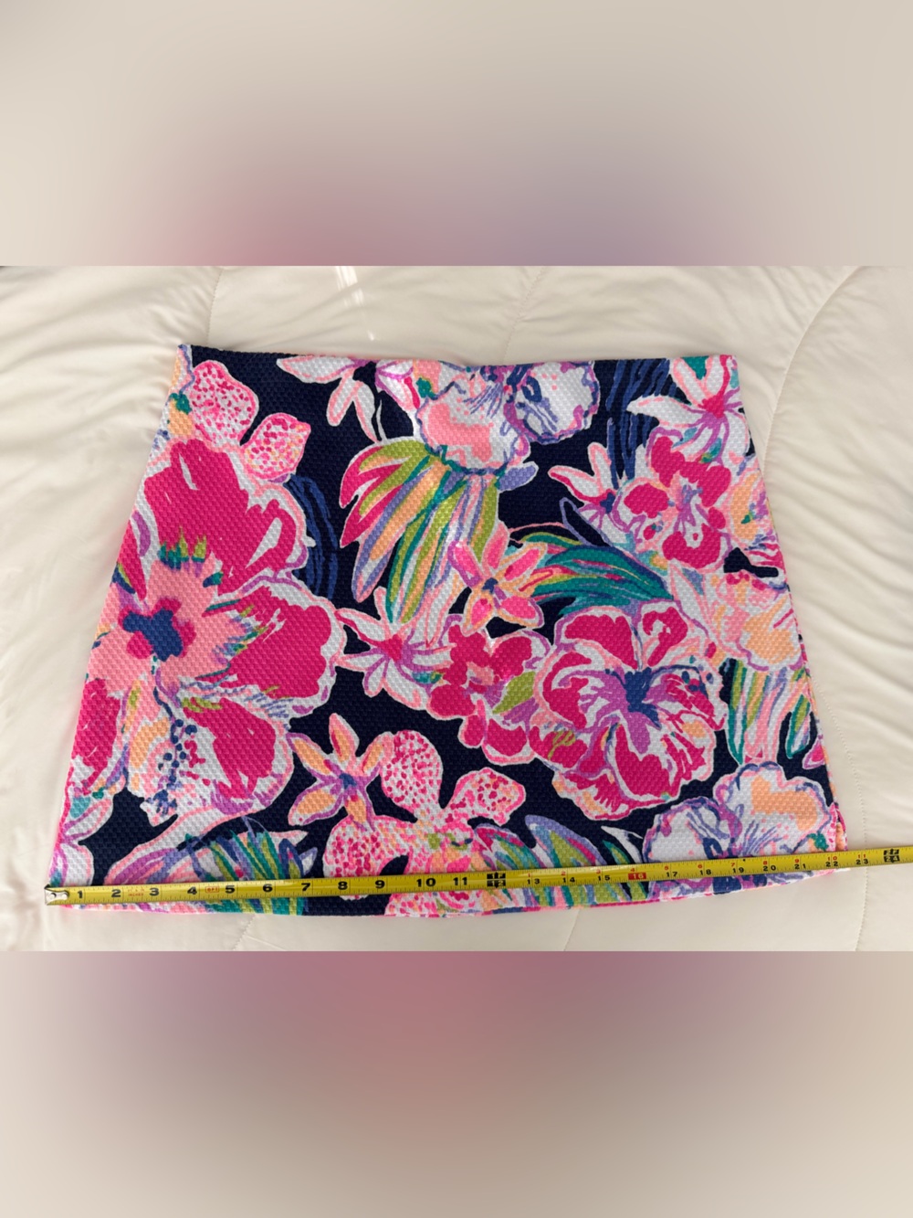 Lilly Pulitzer Bold Floral Mini Skirt With Built-In Shorts - Picture 10 of 10